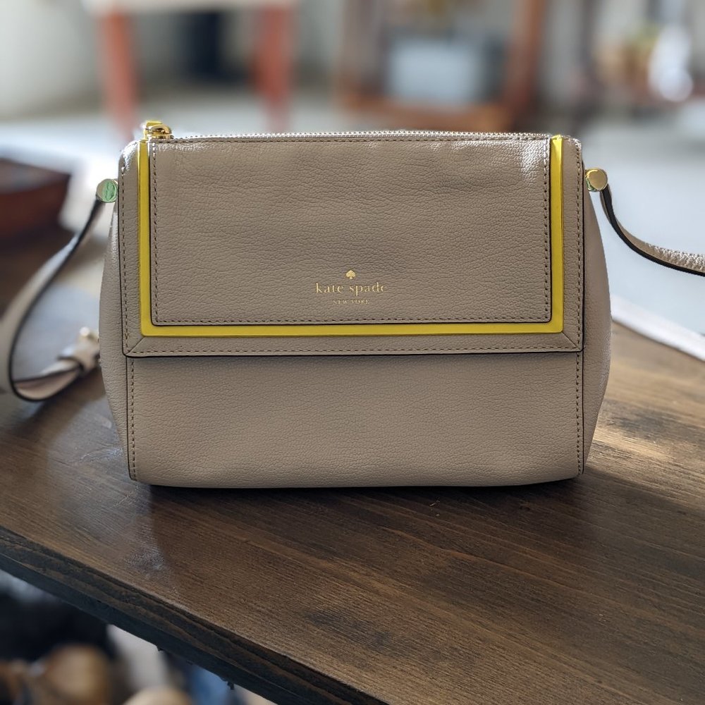 Vintage Kate Spade Beige and Yellow Crossbody Bag